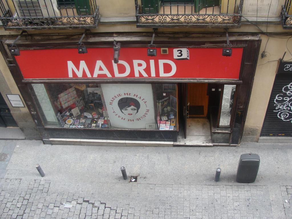 Inter Puerta Del Sol Pension Madrid Bilik gambar